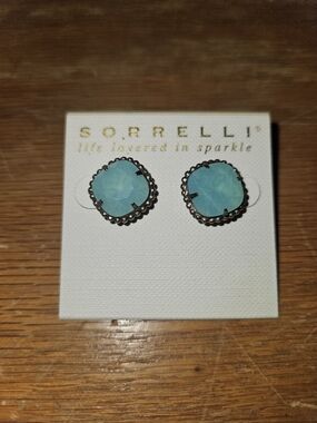 Sorrelli Aqua Blue Faceted Crystal Stud Earrings